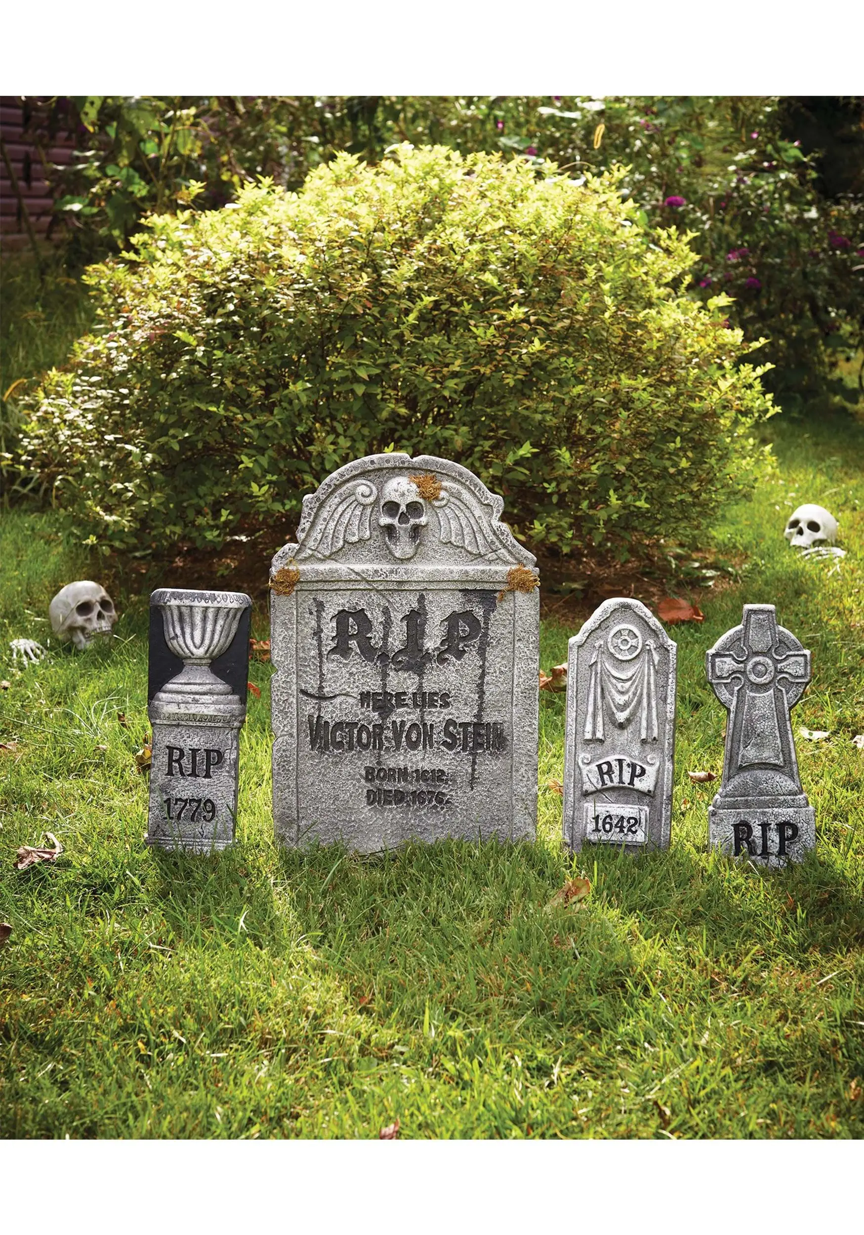 4 In 1 Tombstone Halloween Decoration Set 2 4 In 1 Tombstone Halloween Decoration Set - Image 2