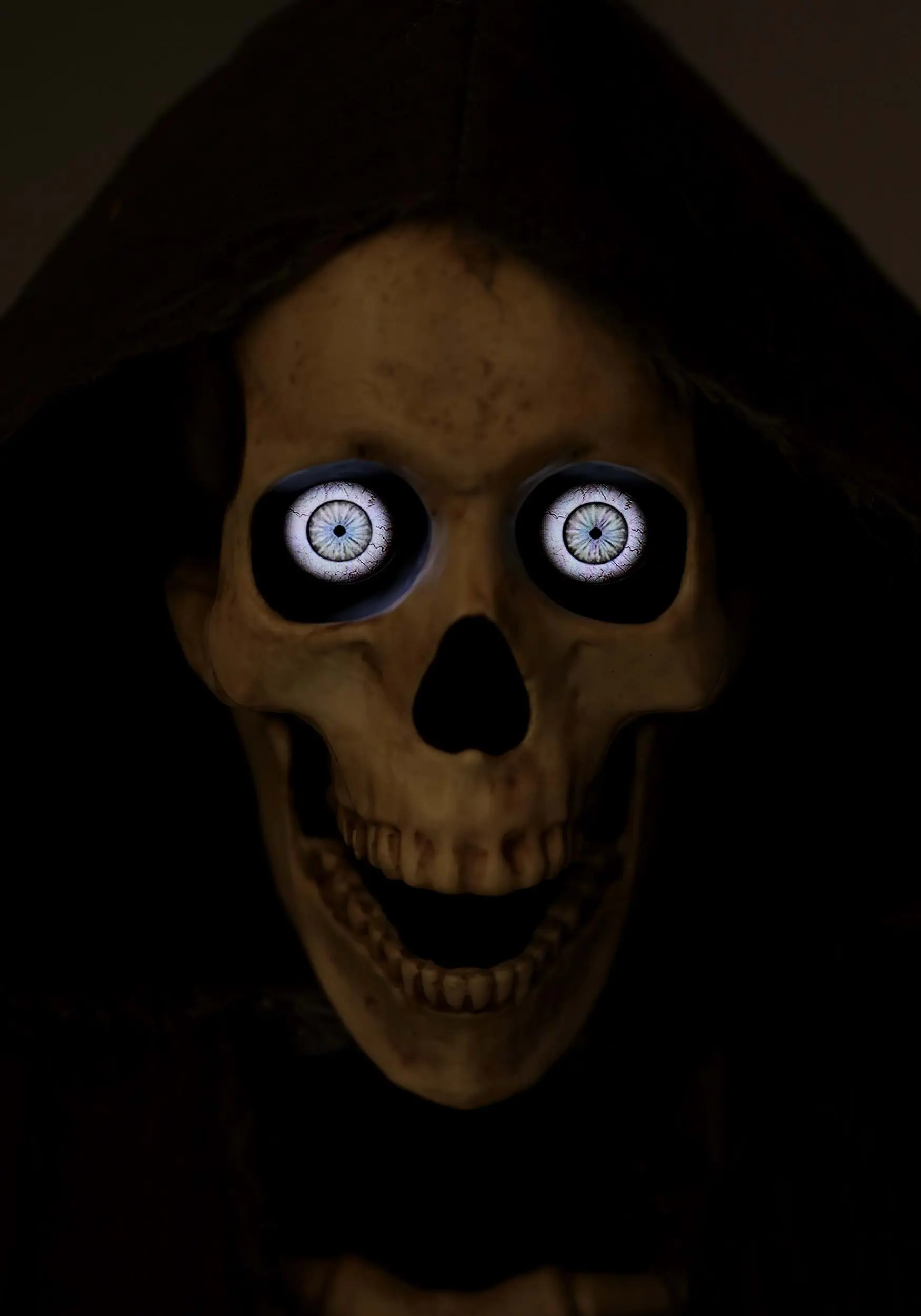 Hanging Gleaming Digital Eye Reaper Decoration 3 Hanging Gleaming Digital Eye Reaper Decoration - Image 3