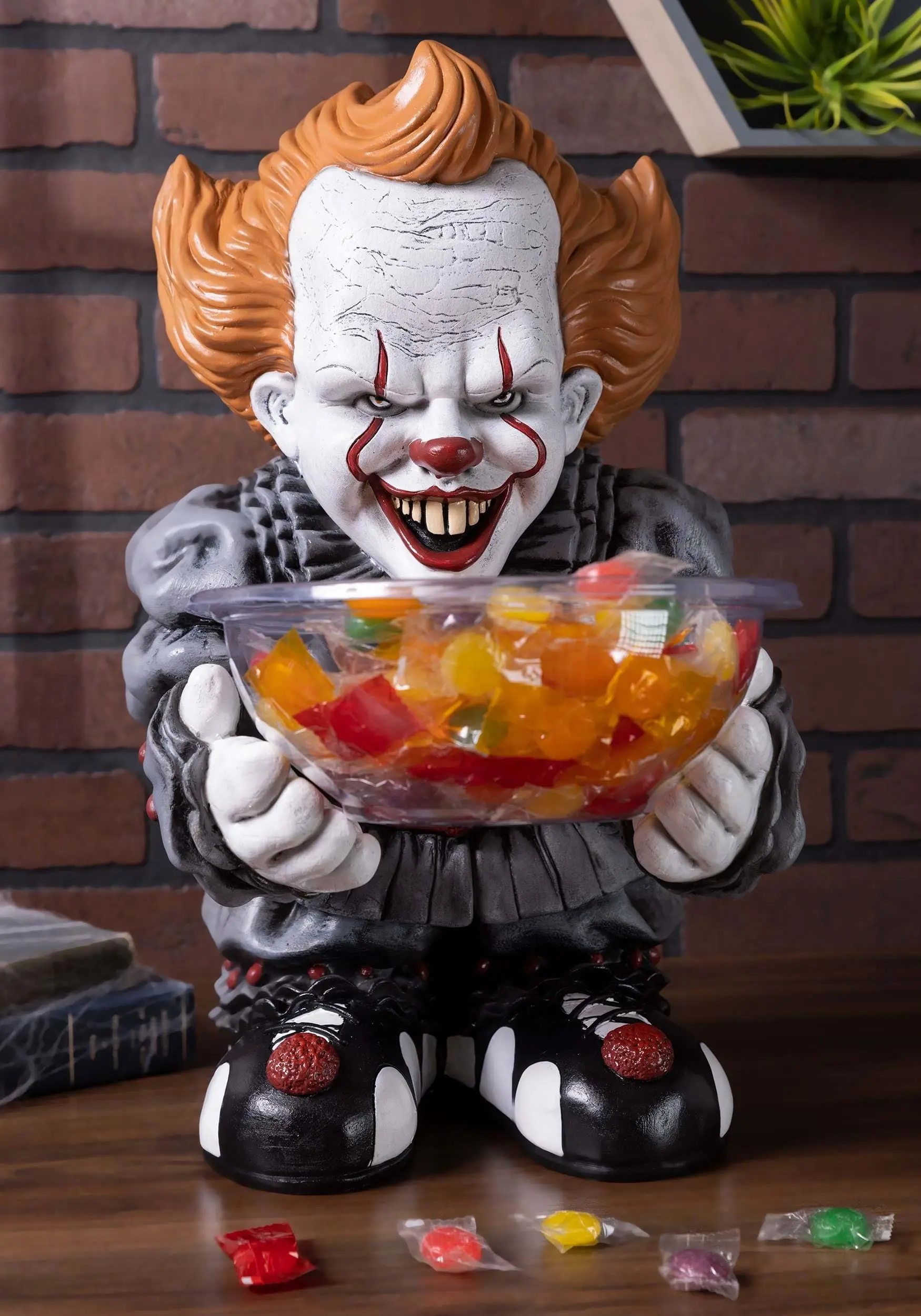 IT Pennywise Candy Bowl Holder 1 IT Pennywise Candy Bowl Holder