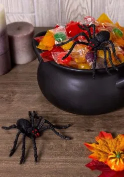 Small Pair Of Spiders Halloween Prop