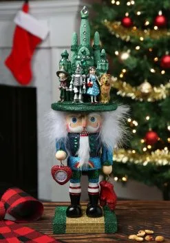 18 Inch Hollywood Nutcracker - Wizard Of Oz
